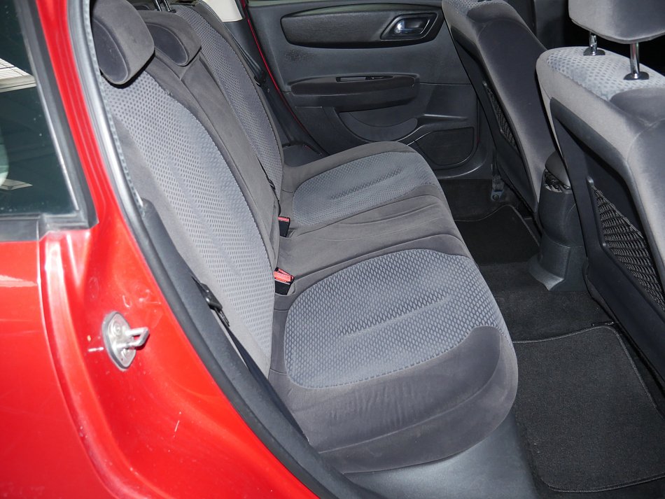 Citroën C4 1.6i 