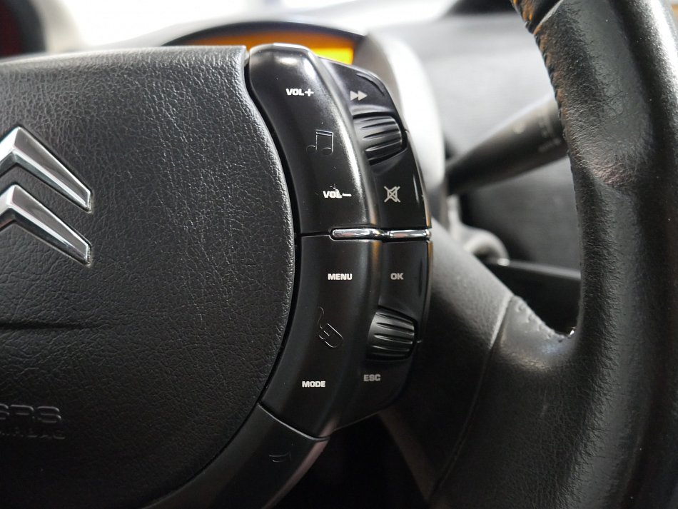 Citroën C4 1.6i 
