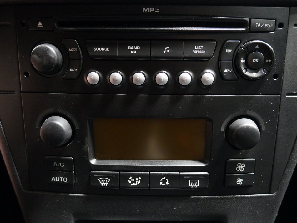 Citroën C4 1.6i 