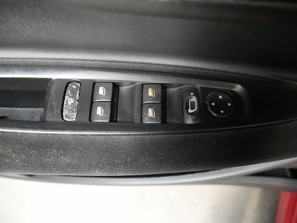 Citroën C4 1.6i 