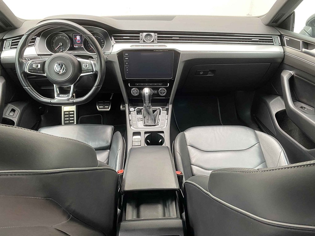Volkswagen Arteon 2.0 TSi R-Line 4x4
