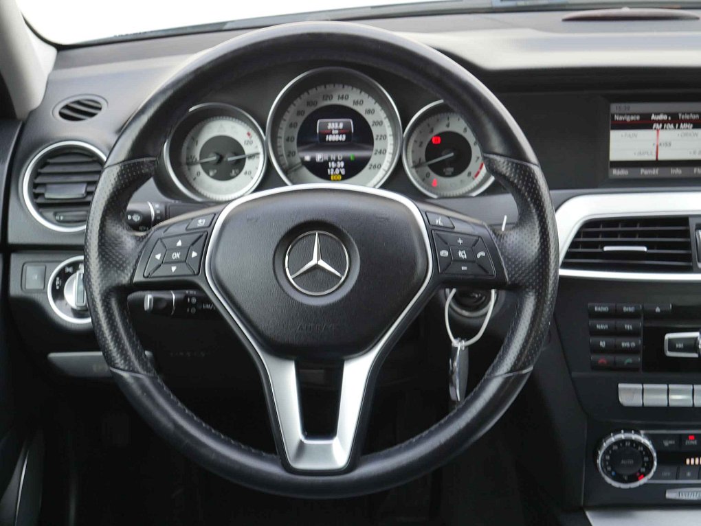 Mercedes-Benz Třída C 1.6T 