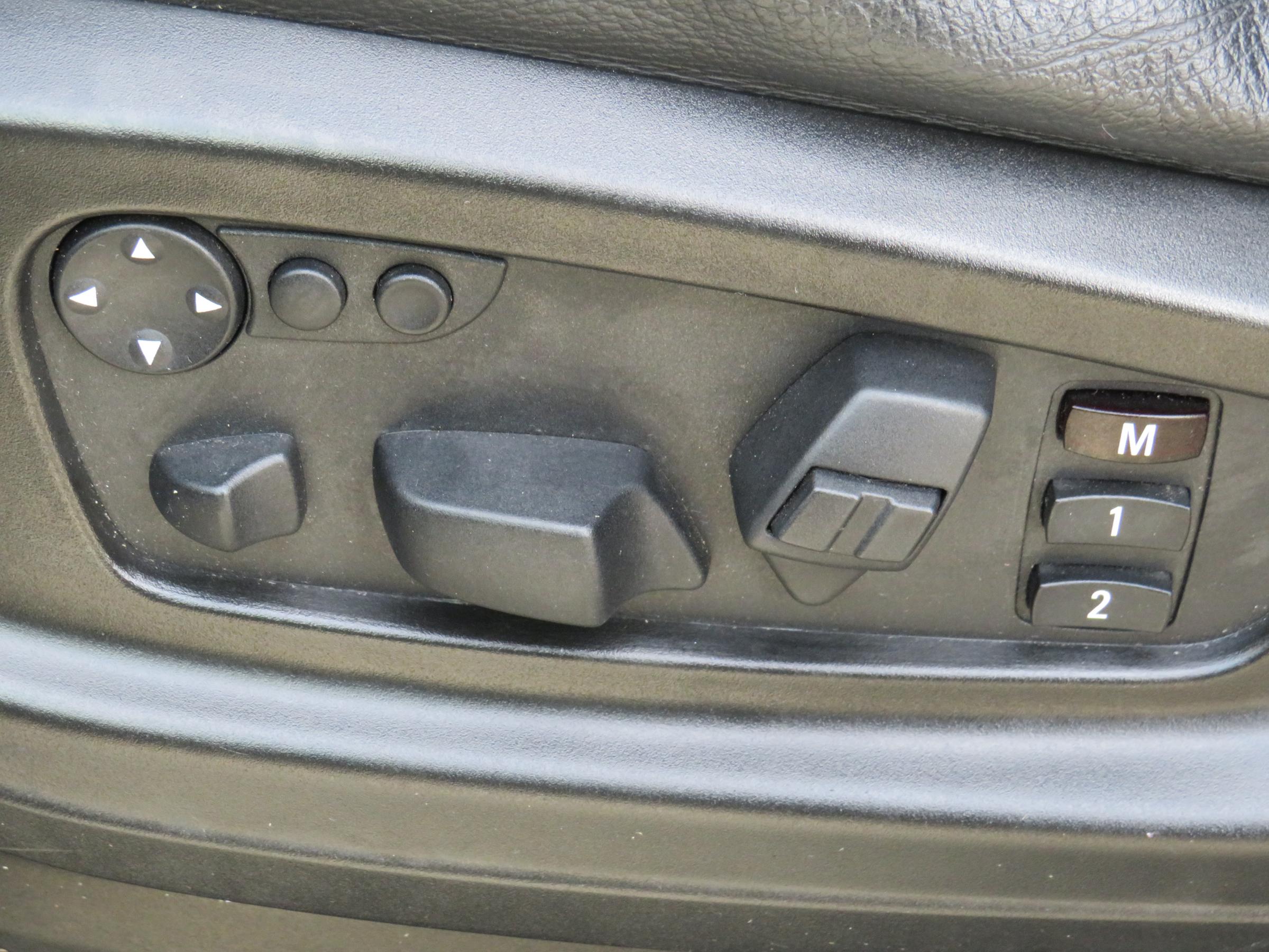 BMW X5, 2009 - pohled č. 19