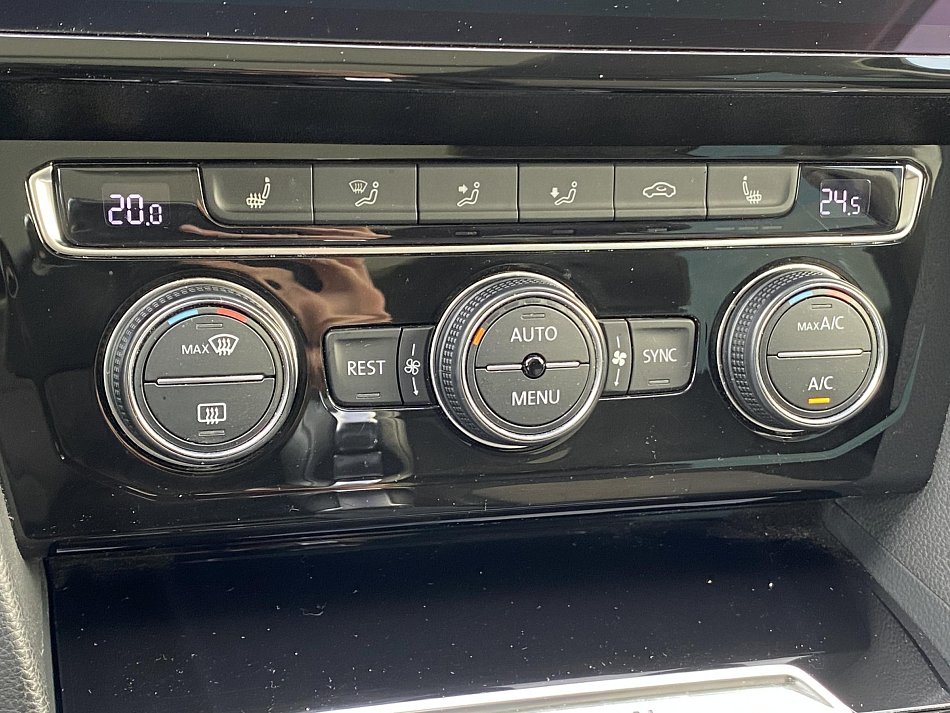 Volkswagen Passat 2.0 TDi Highline 4Motion