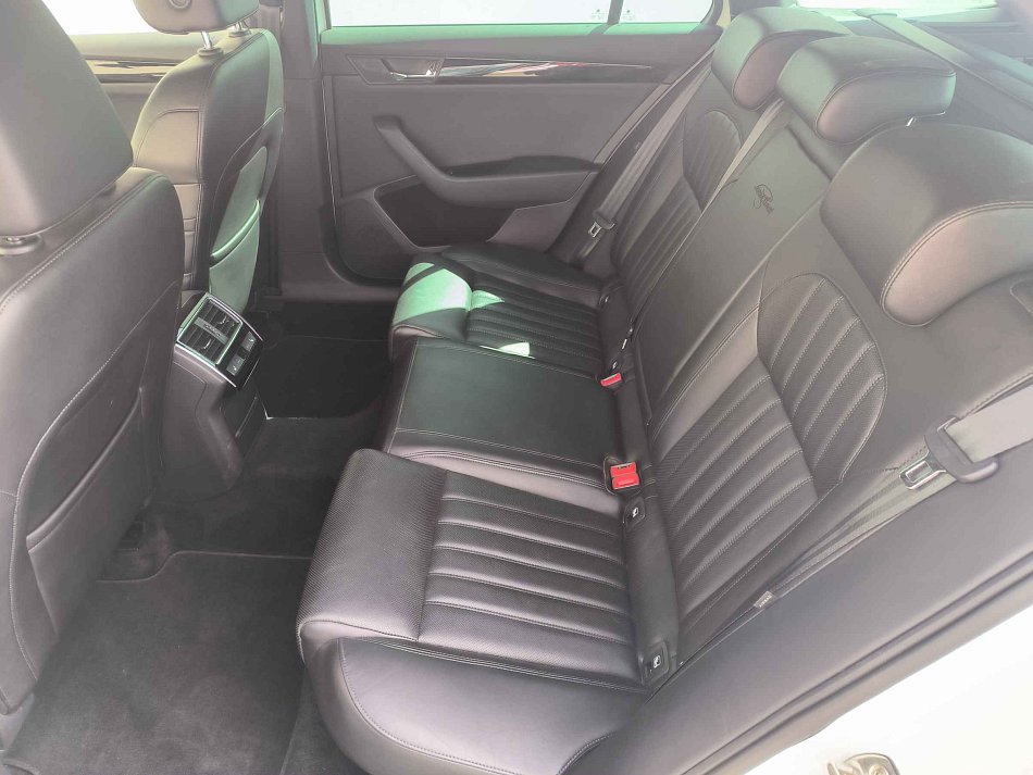 Škoda Superb III 2.0 TSI L&K 4x4