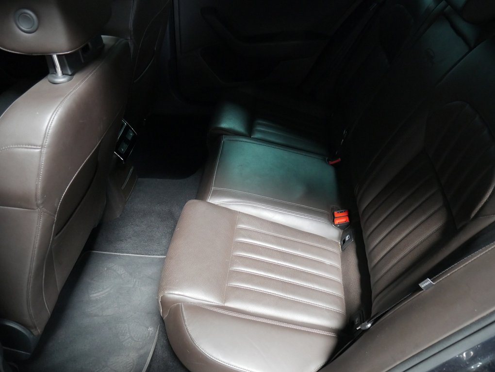 Škoda Superb III 2.0 TDi 
