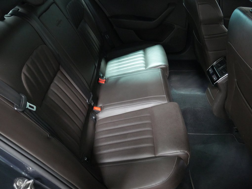 Škoda Superb III 2.0 TDi 