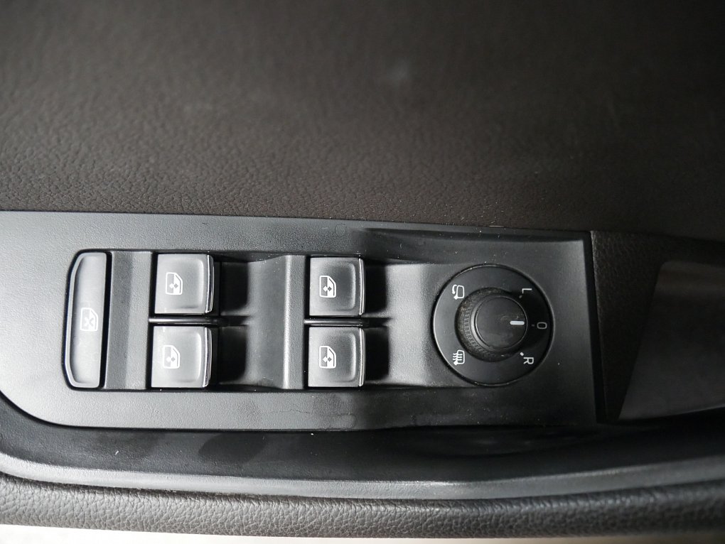 Škoda Superb III 2.0 TDi 