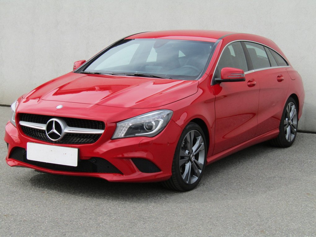 Mercedes-Benz CLA 1.6 i  CLA 200