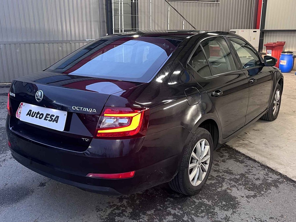Škoda Octavia III 1.6 TDi Elegance