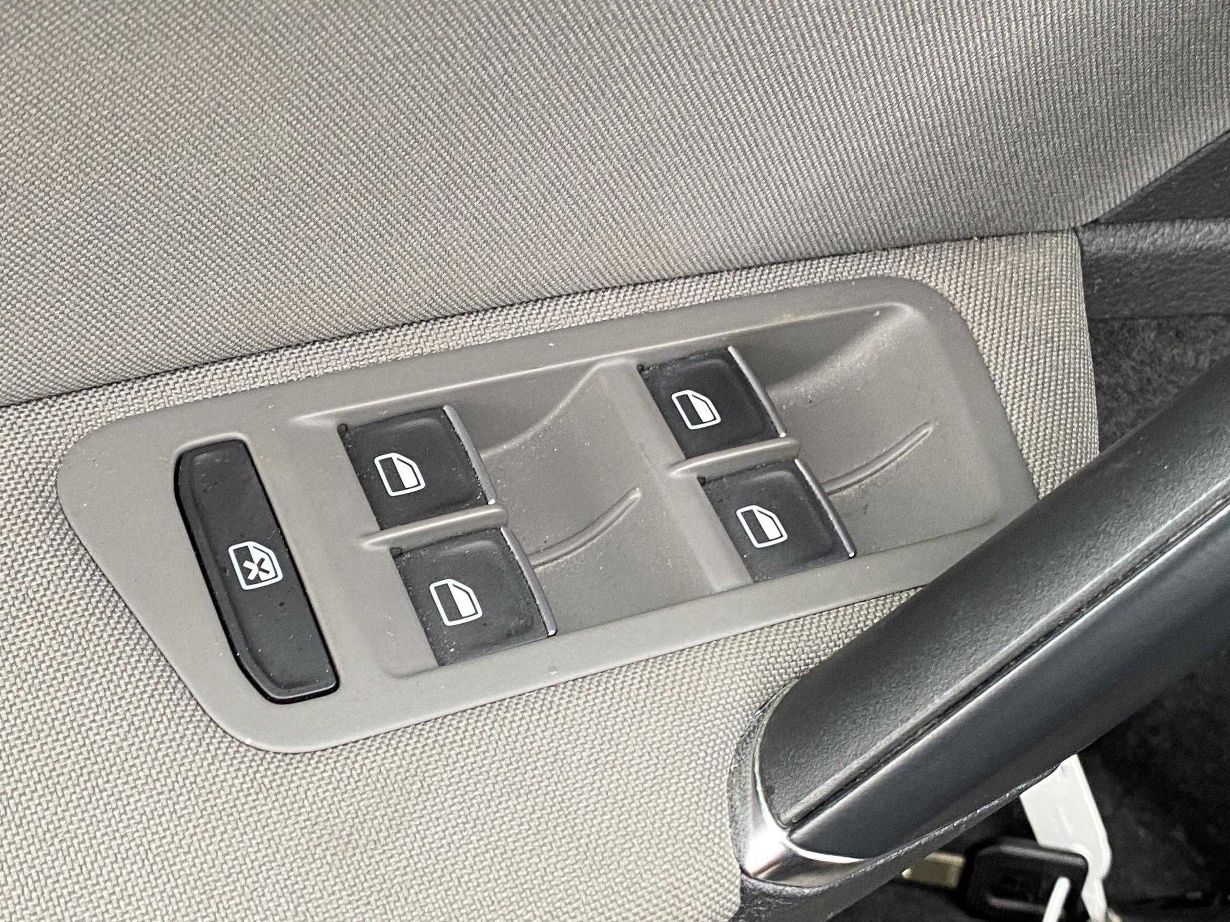 Volkswagen Golf, 2014 - pohled č. 11