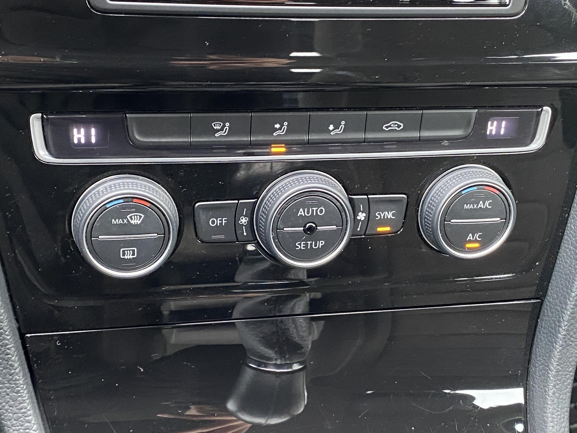 Volkswagen Golf, 2014 - pohled č. 15