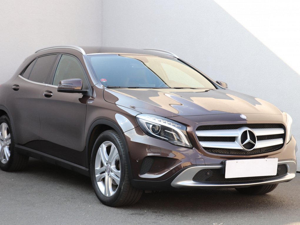 Mercedes-Benz GLA 2.2. 