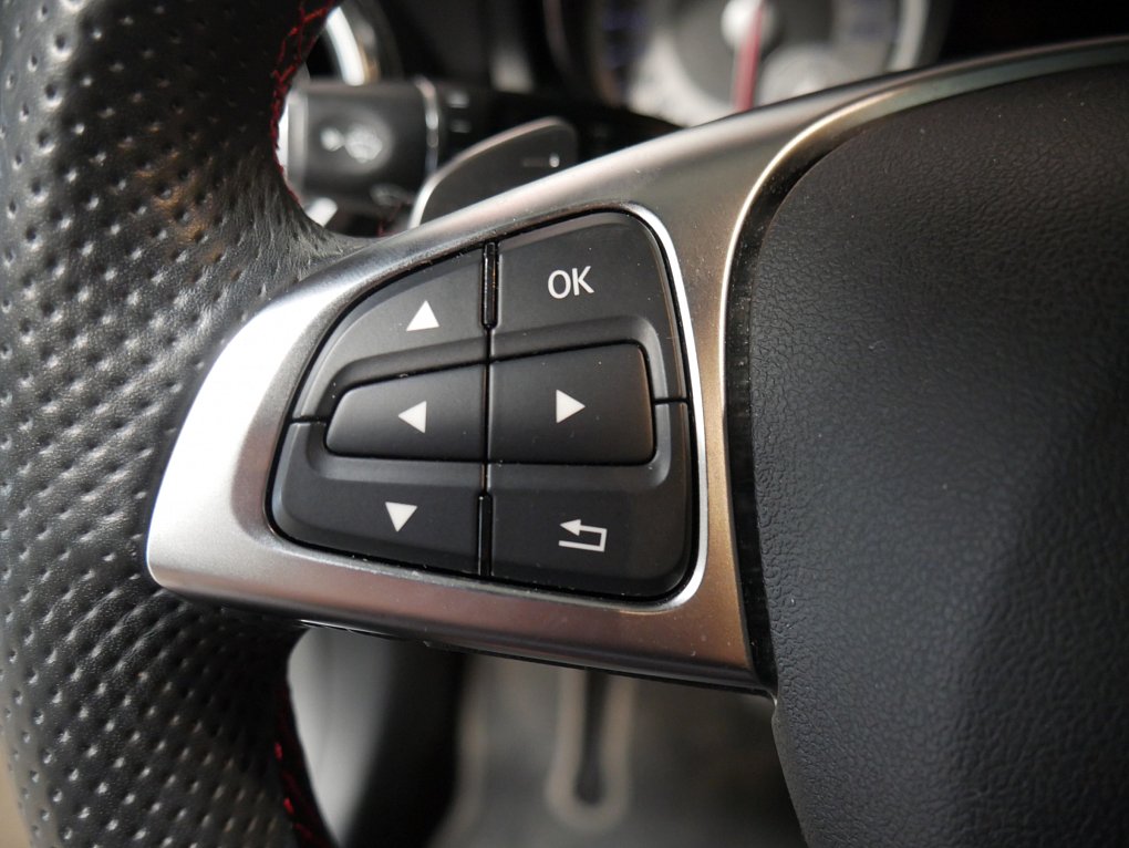 Mercedes-Benz GLA 2.2d  200 D 4Matic