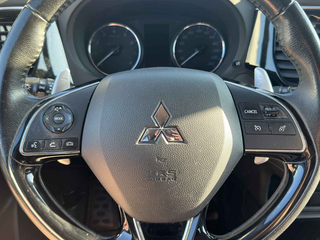 Mitsubishi Outlander 2.0 MIVEC Edition