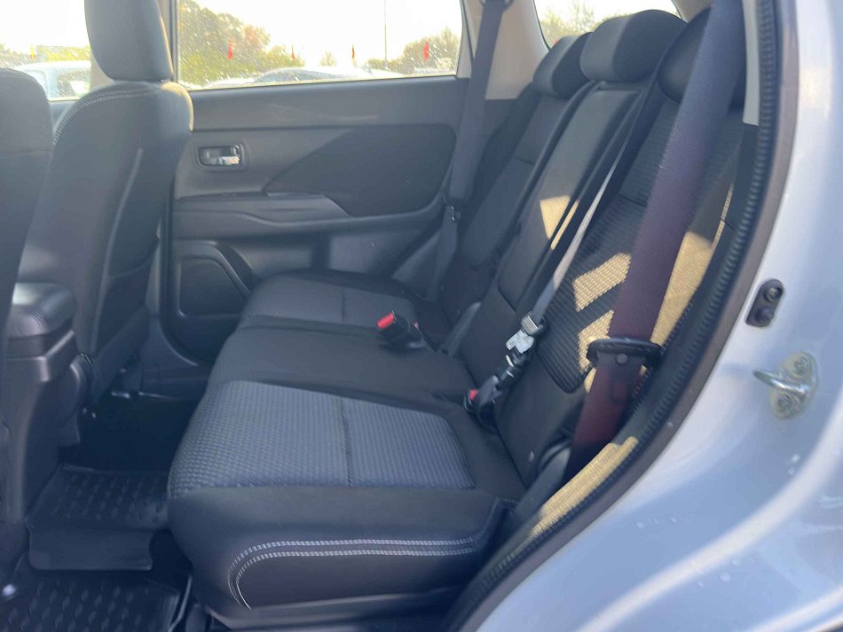 Mitsubishi Outlander 2.0 MIVEC Edition