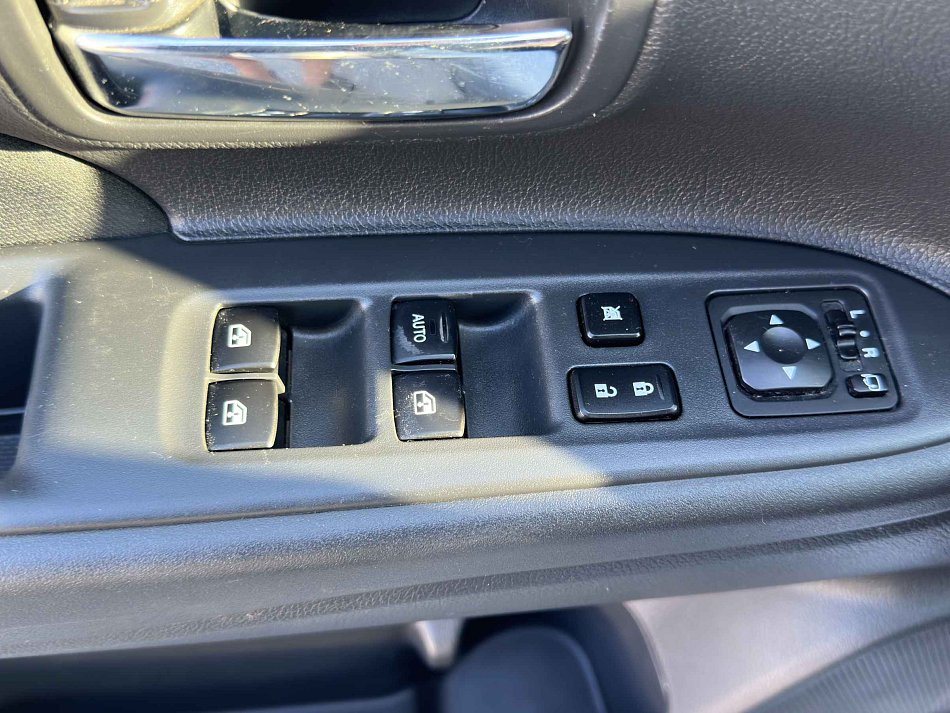 Mitsubishi Outlander 2.0 MIVEC Edition