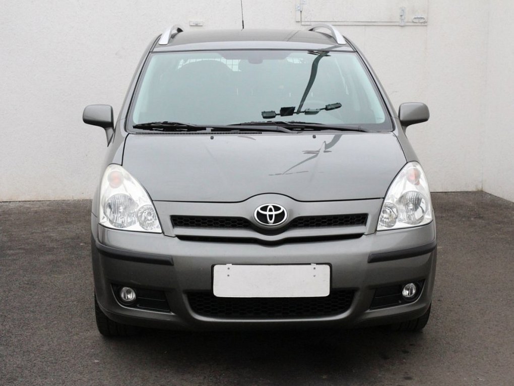 Toyota Corolla Verso 1.8 i 