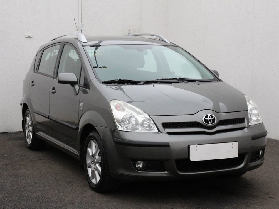 Toyota Corolla Verso 1.8 i 