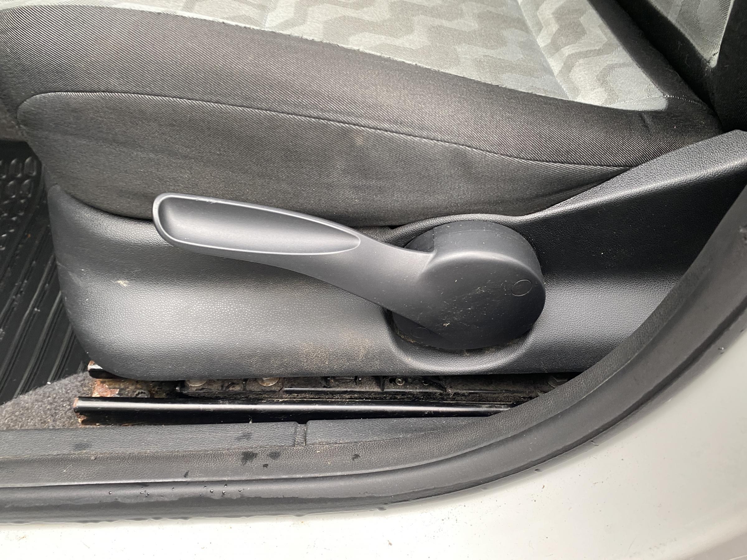 Škoda Roomster, 2009 - pohled č. 14