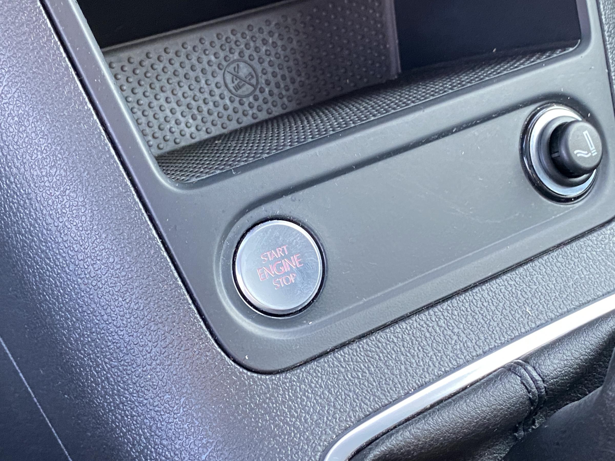 Volkswagen Tiguan, 2013 - pohled č. 16