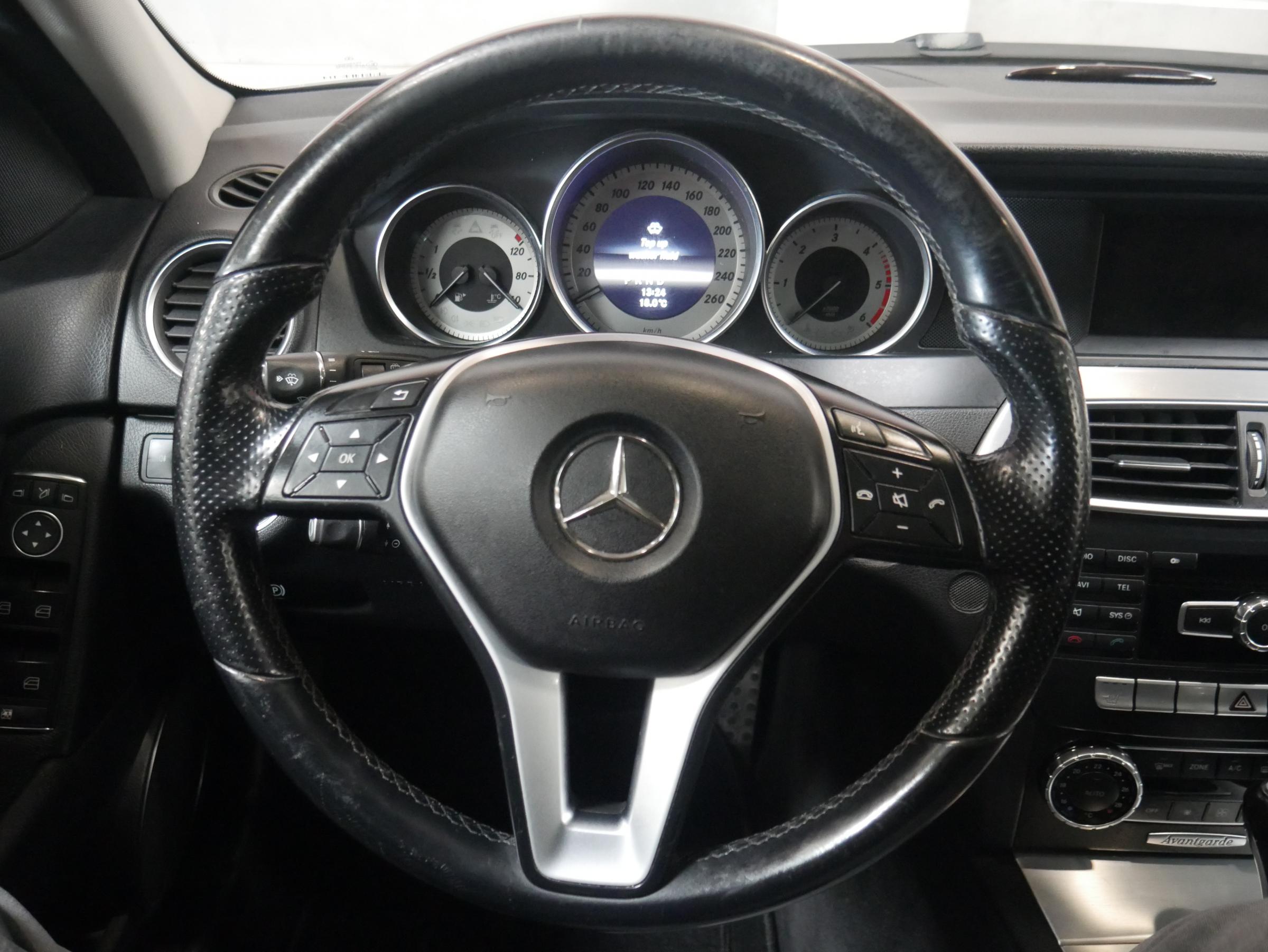 Mercedes-Benz Třída C, 2013 - pohled č. 15