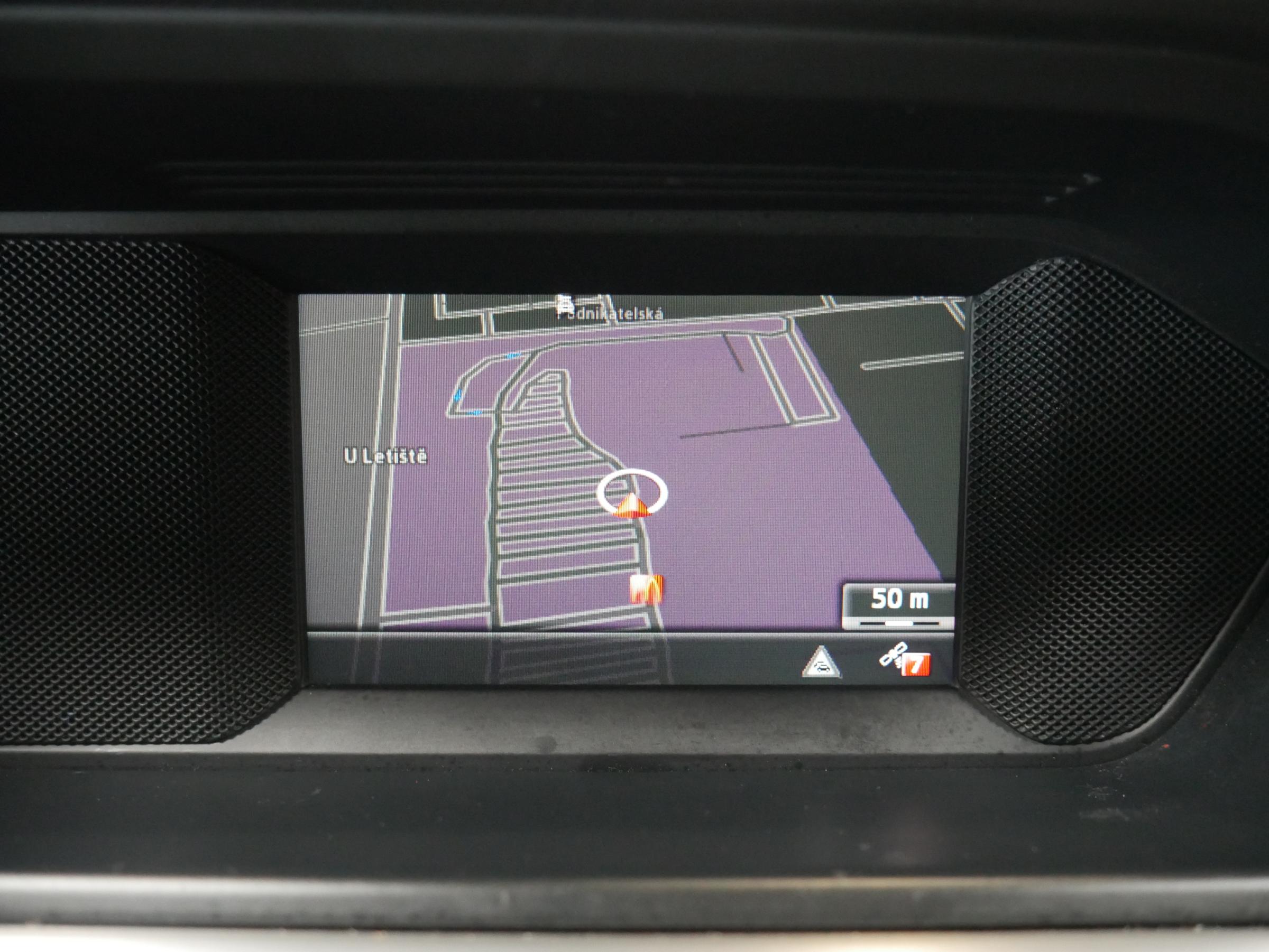 Mercedes-Benz Třída C, 2013 - pohled č. 16