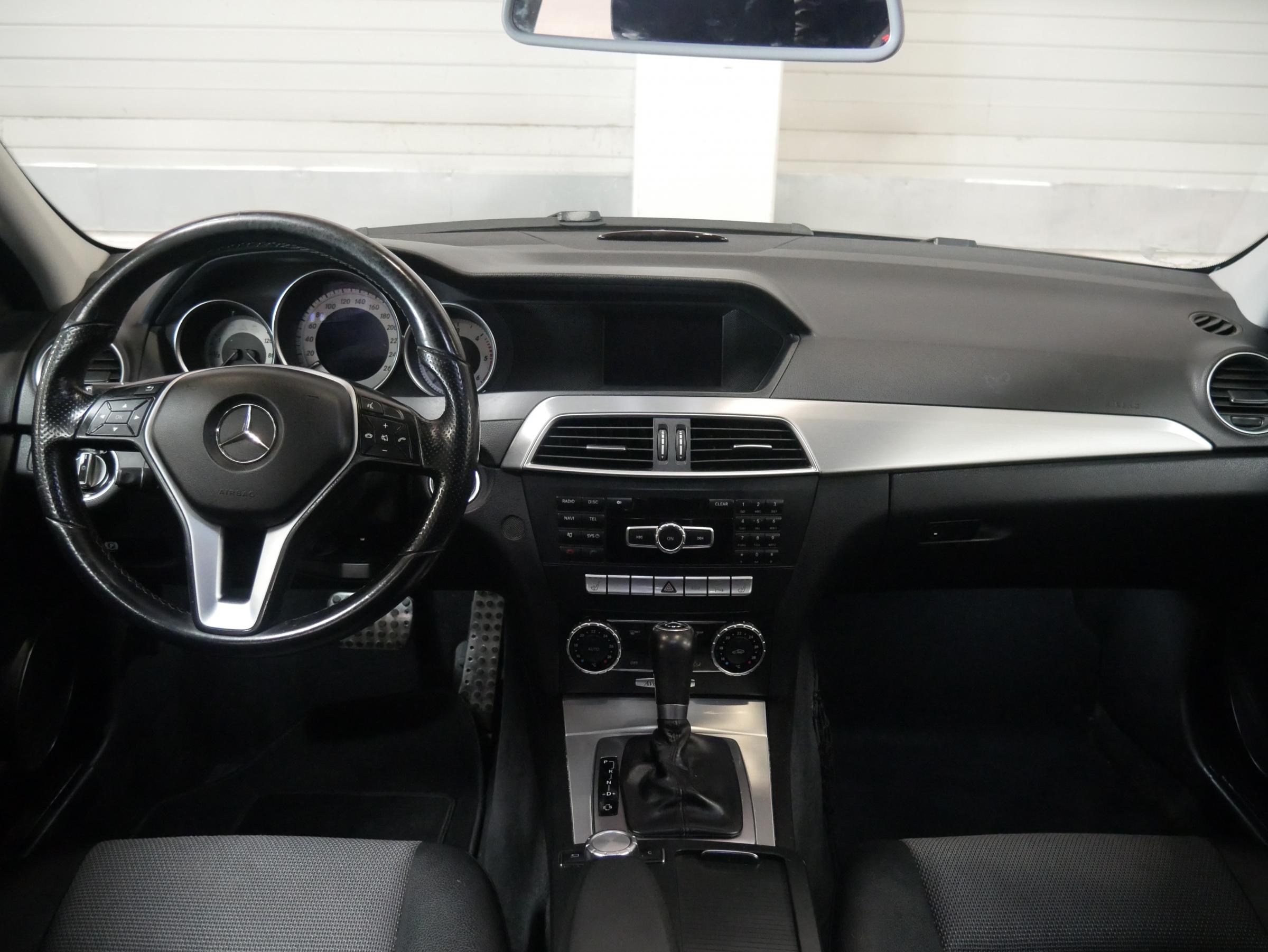 Mercedes-Benz Třída C, 2013 - pohled č. 8