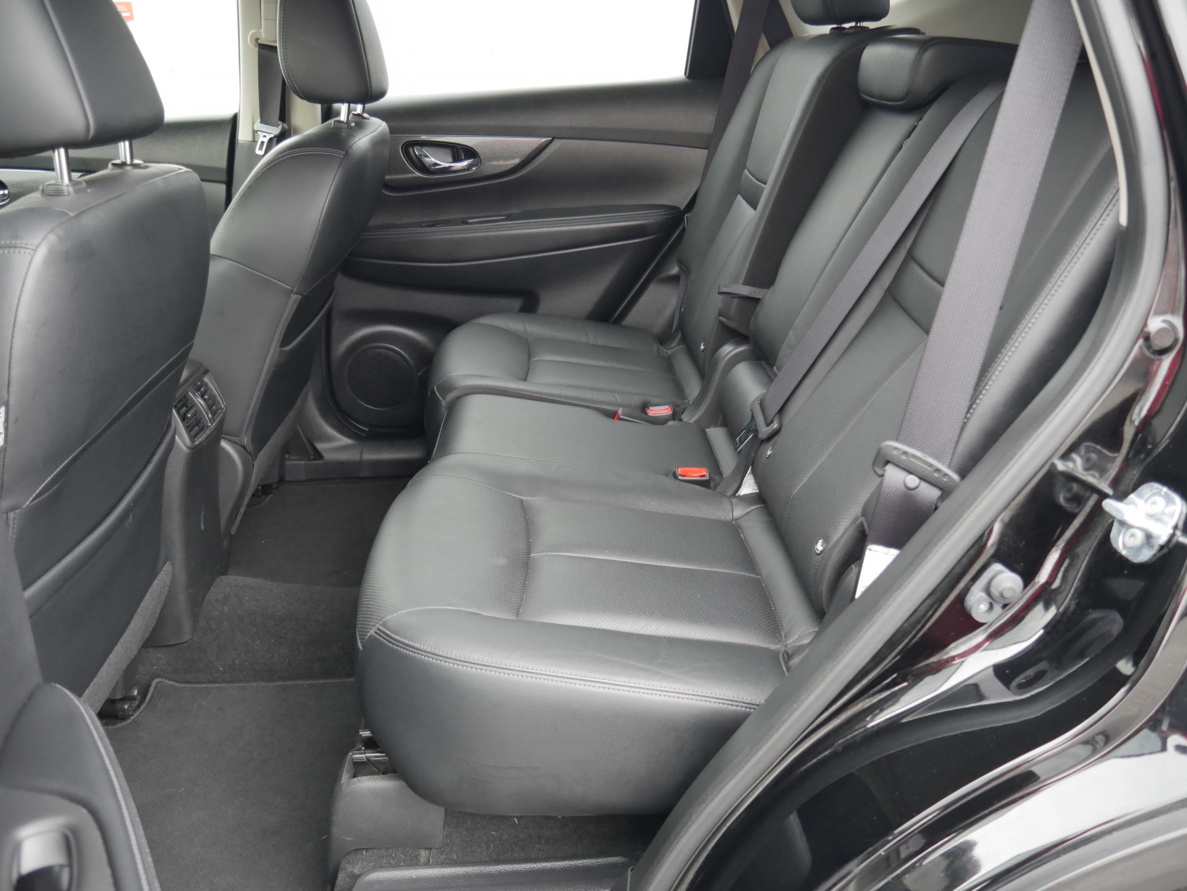 Nissan X-Trail, 2017 - pohled č. 10