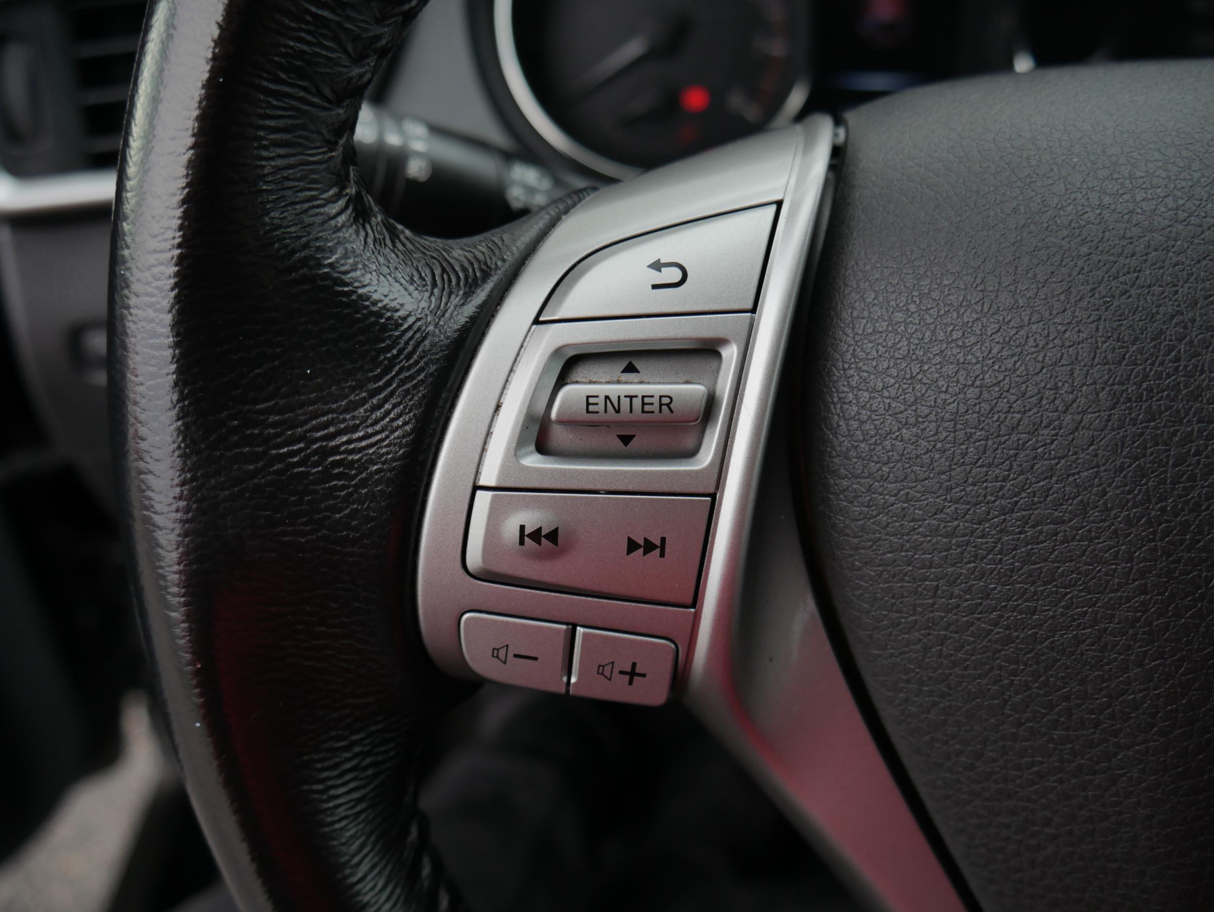 Nissan X-Trail, 2017 - pohled č. 12