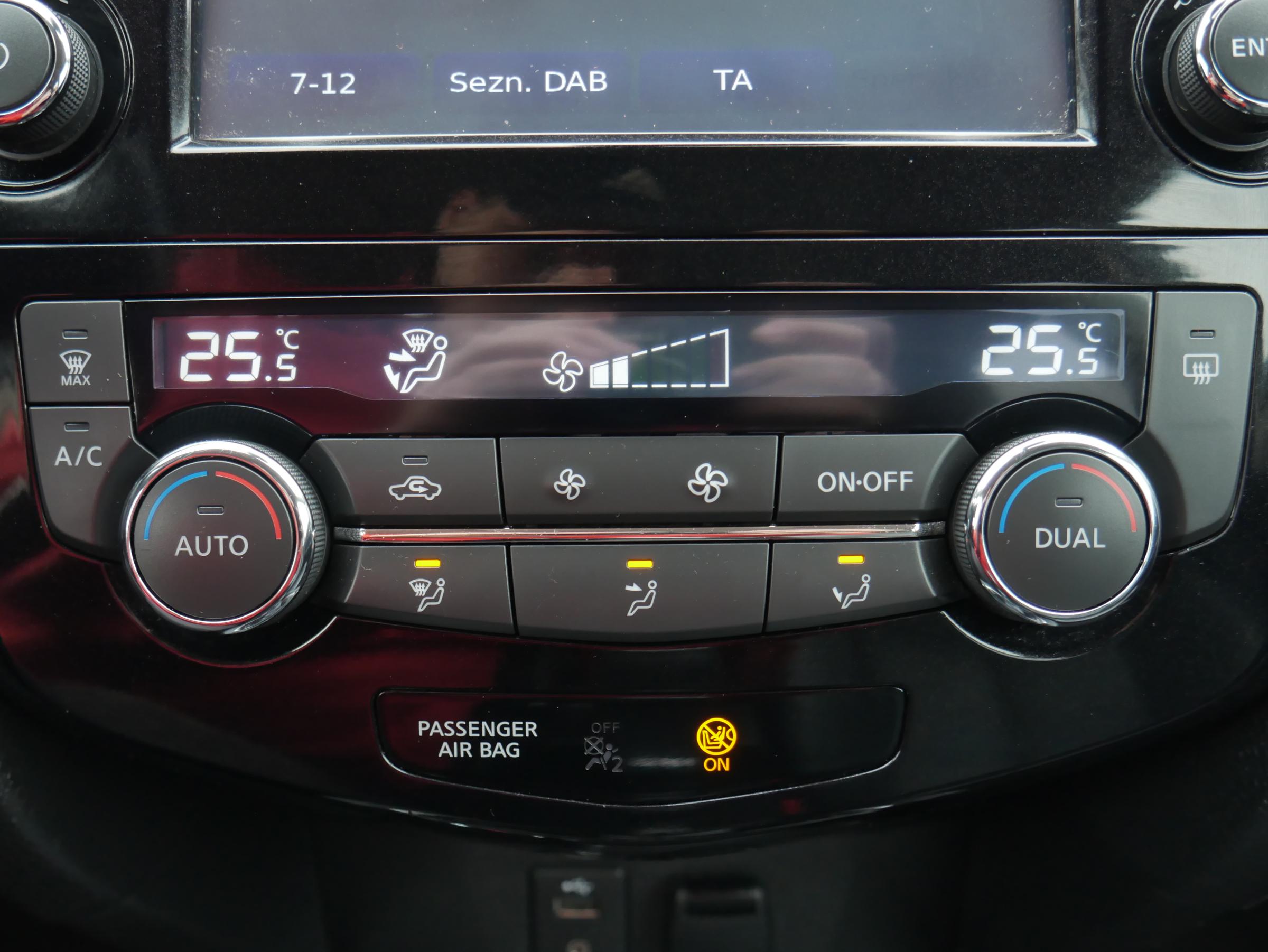 Nissan X-Trail, 2017 - pohled č. 17