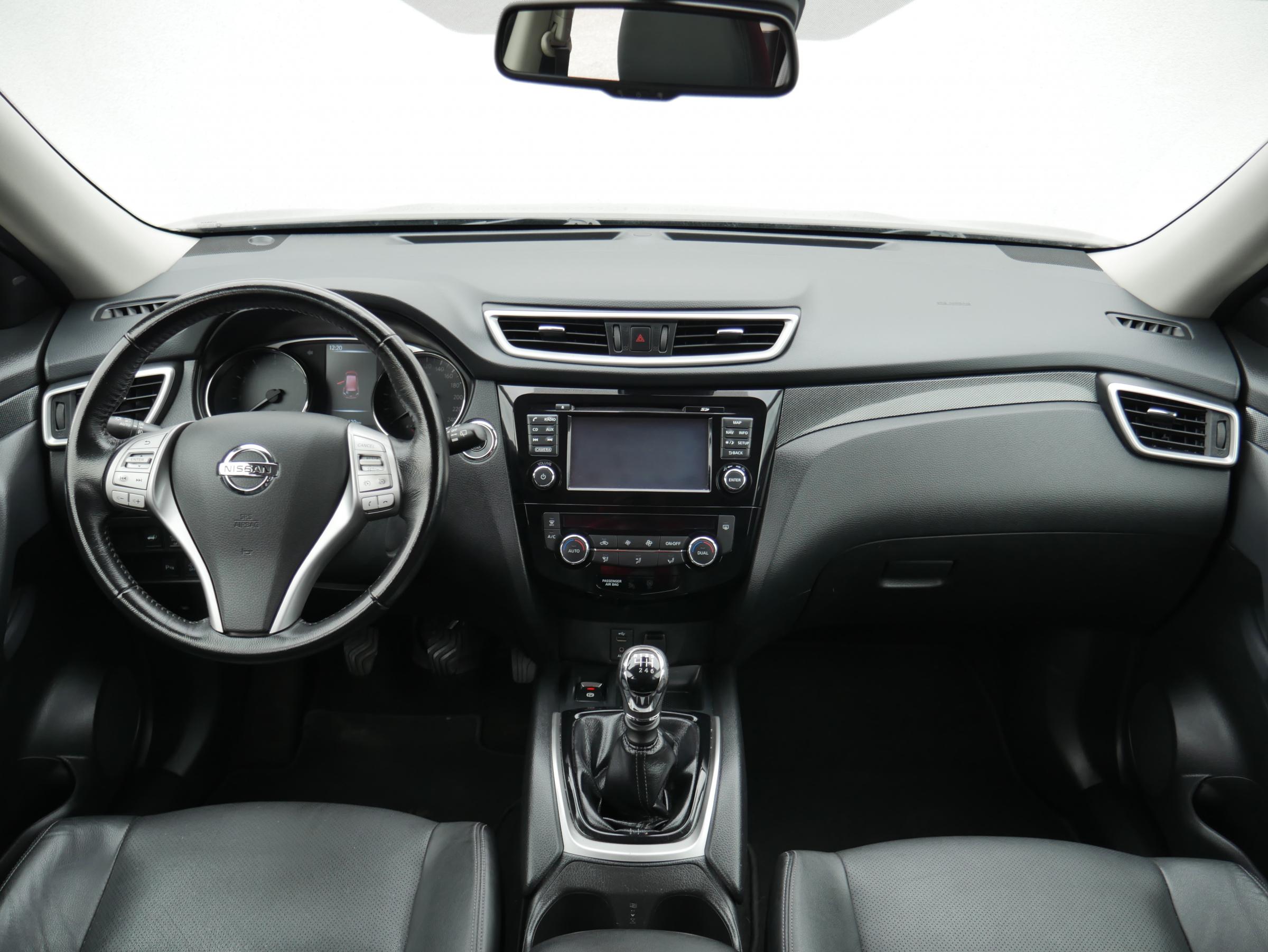 Nissan X-Trail, 2017 - pohled č. 8