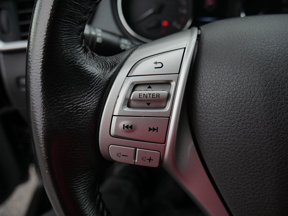 Nissan X-Trail 1.6 DiG-T Tekna