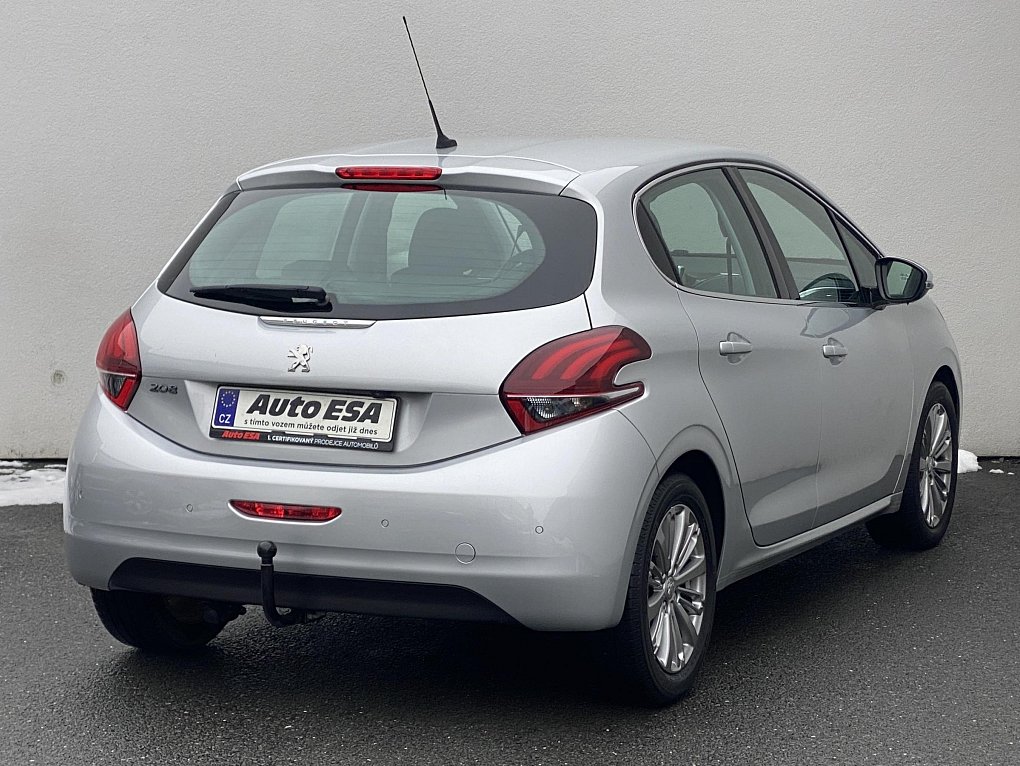 Peugeot 208 1.2PT Allure