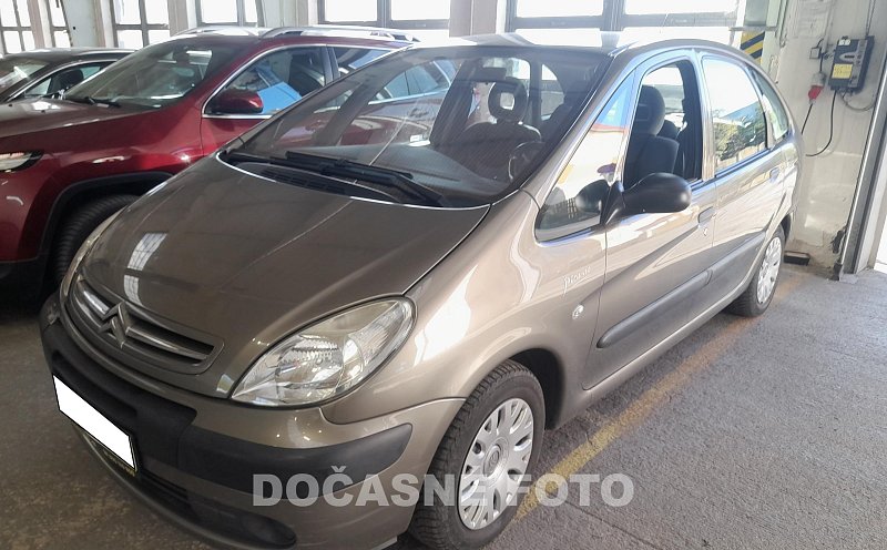 Citroën Xsara Picasso 1.6i 
