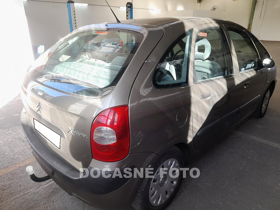 Citroën Xsara Picasso 1.6i 