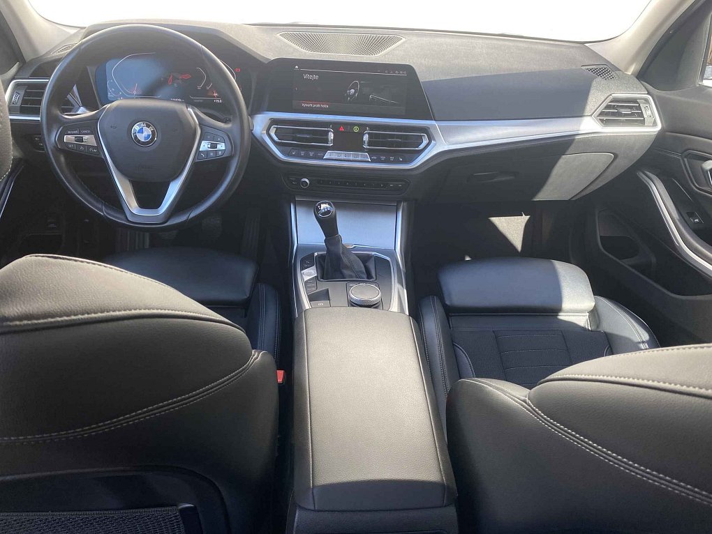 BMW Řada 3 2.0 D Sport Line 320d