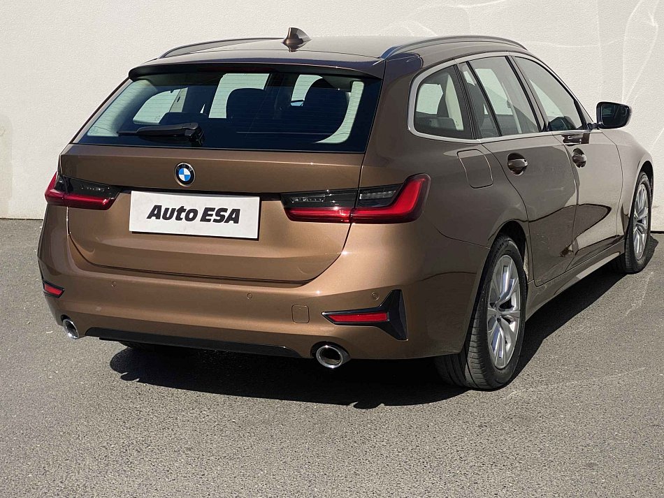 BMW Řada 3 2.0 D Sport Line 320d
