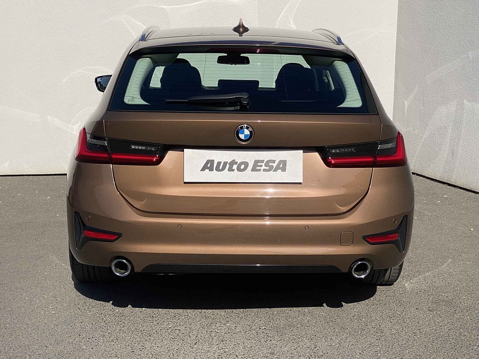 BMW Řada 3 2.0 D Sport Line 320d