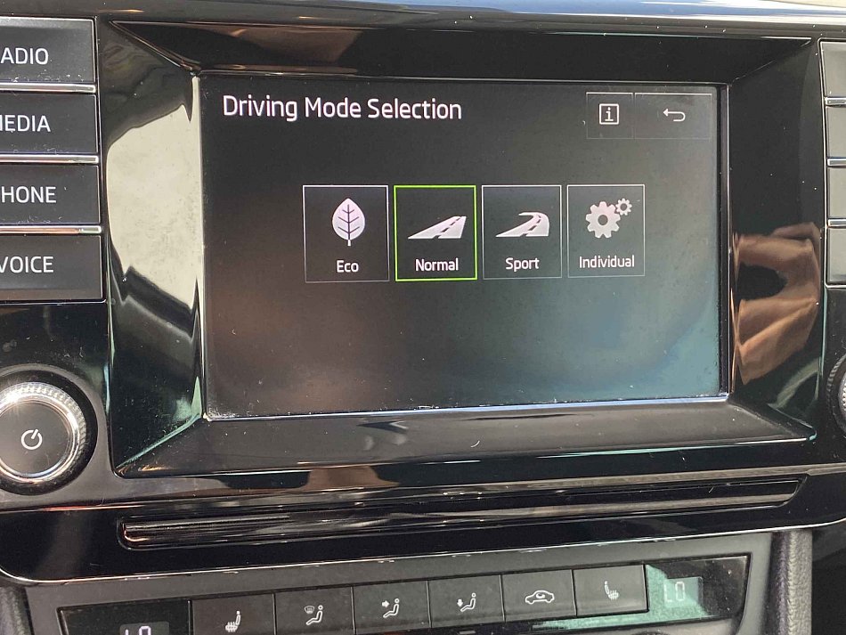Škoda Superb III 2.0 TDi 