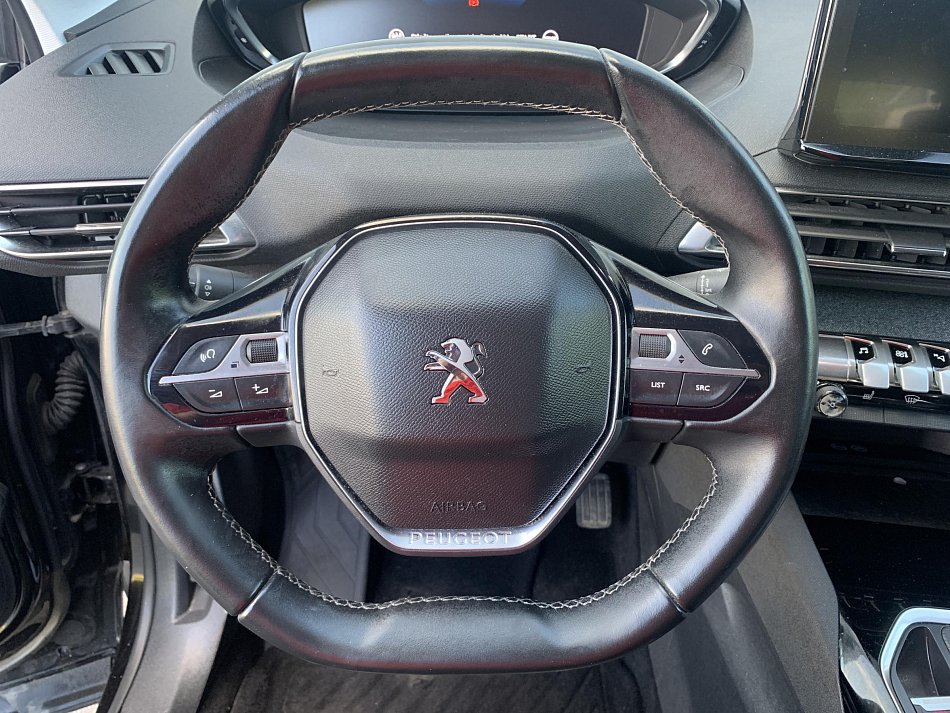 Peugeot 3008 1.5 HDi Allure