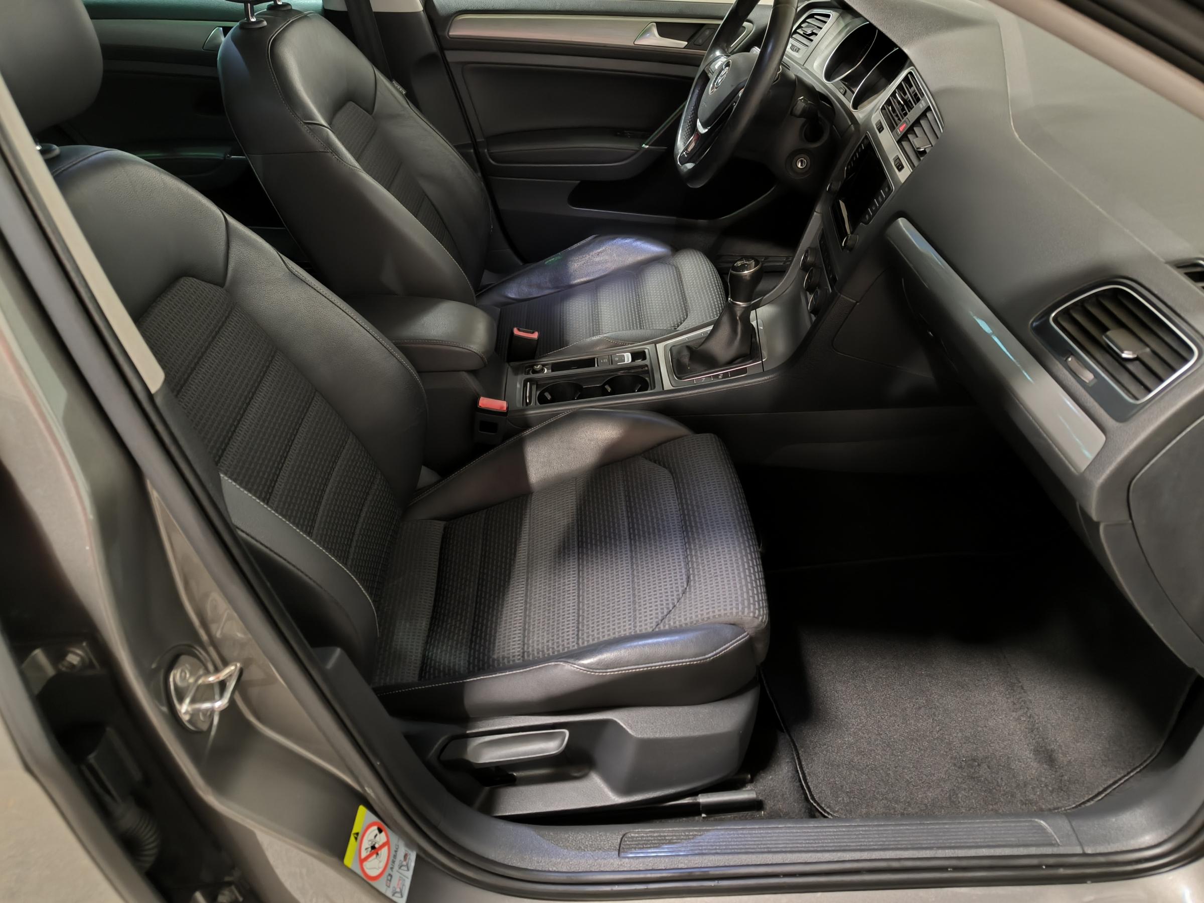 Volkswagen Golf, 2014 - pohled č. 12