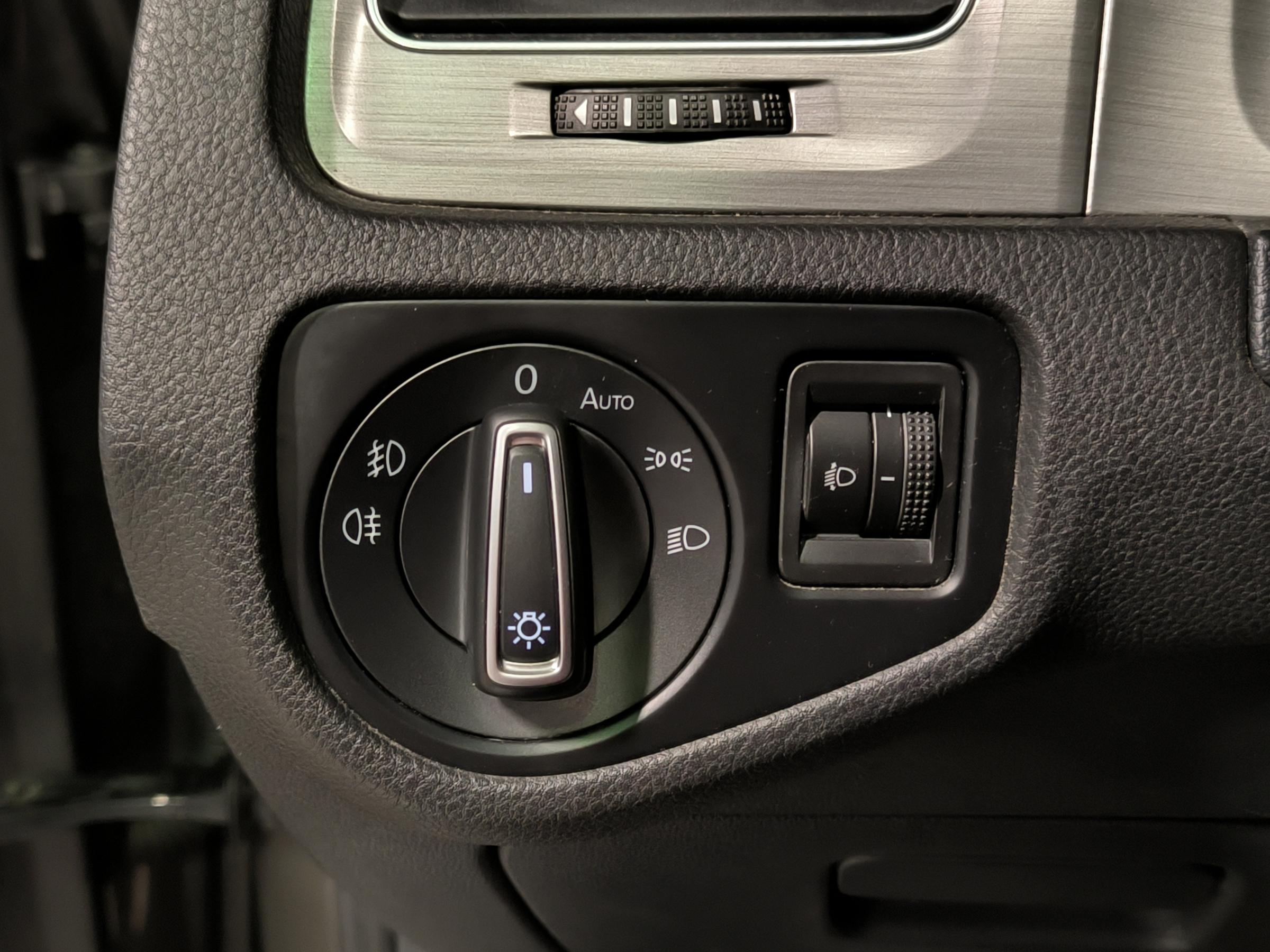 Volkswagen Golf, 2014 - pohled č. 16