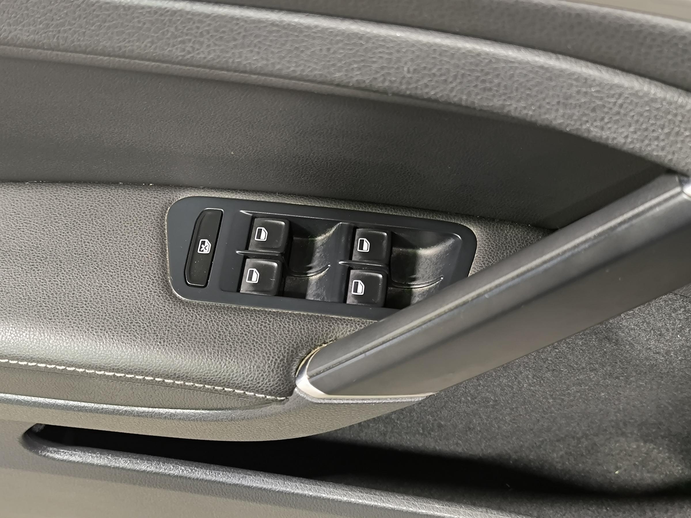 Volkswagen Golf, 2014 - pohled č. 17