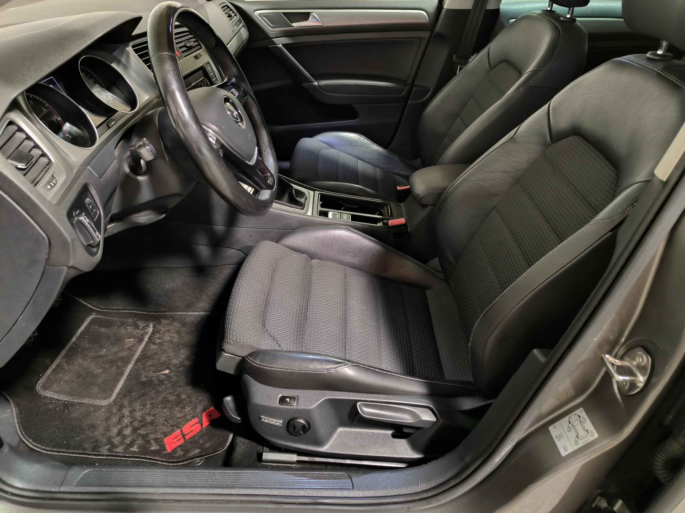 Volkswagen Golf, 2014 - pohled č. 9