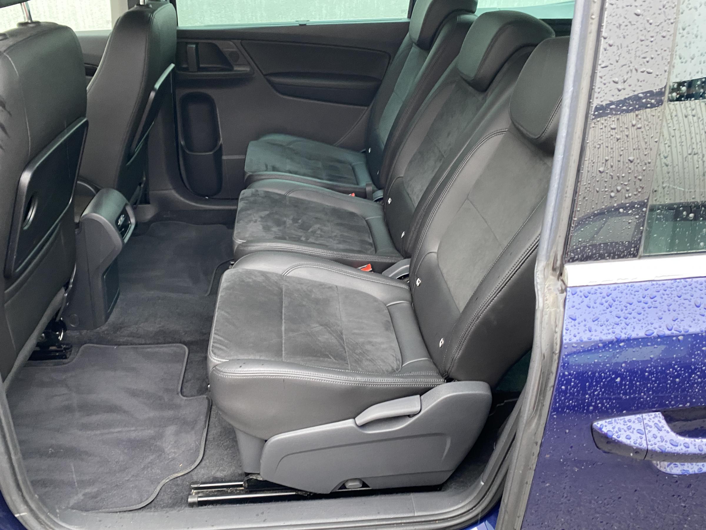 Volkswagen Sharan, 2020 - pohled č. 10