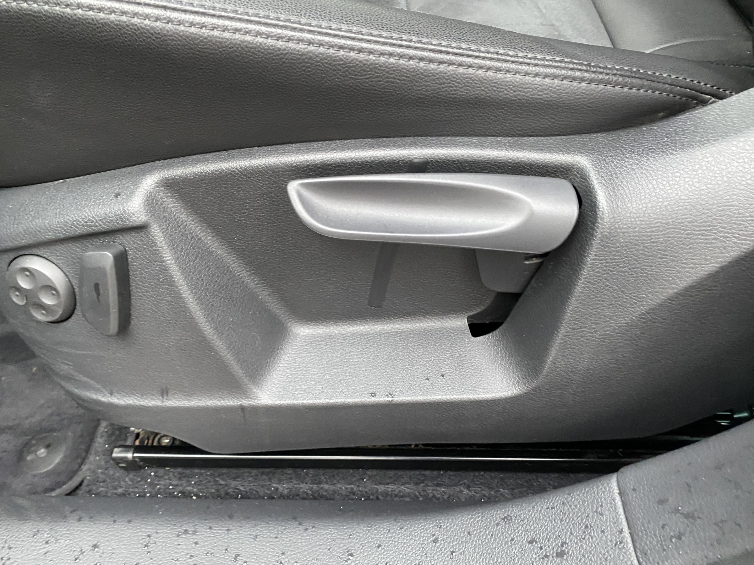 Volkswagen Sharan, 2020 - pohled č. 14