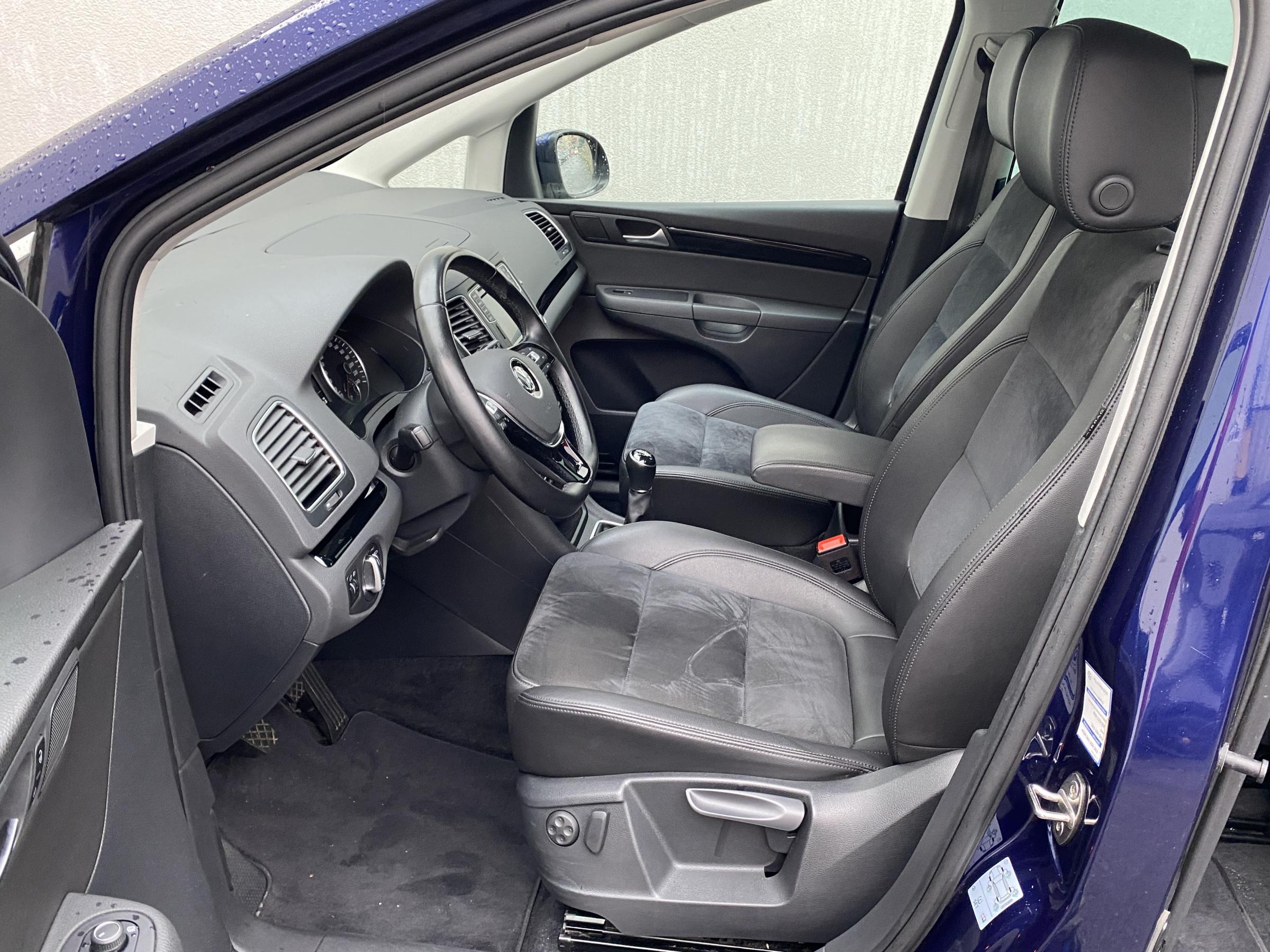 Volkswagen Sharan, 2020 - pohled č. 9