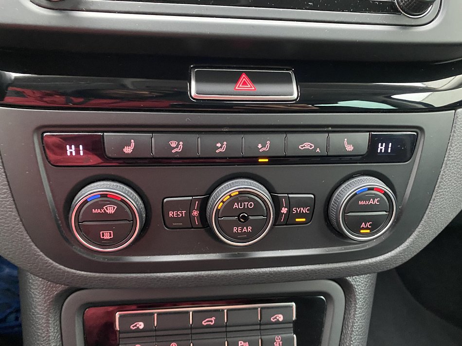 Volkswagen Sharan 2.0 TDI 