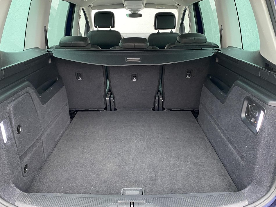 Volkswagen Sharan 2.0 TDI 